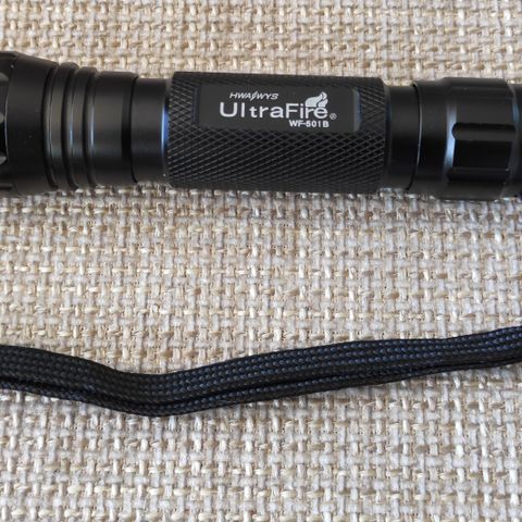 UltraFire WF-501B LED Lommelykt