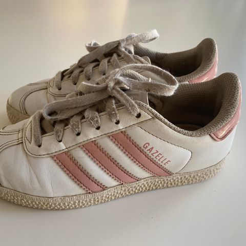 Adidas Gazelle str 30,5 barnesko