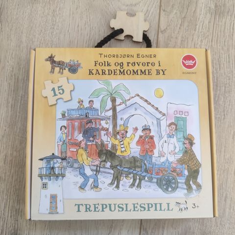 Trepuslespill: "Folk og røvere i Kardemomme by"