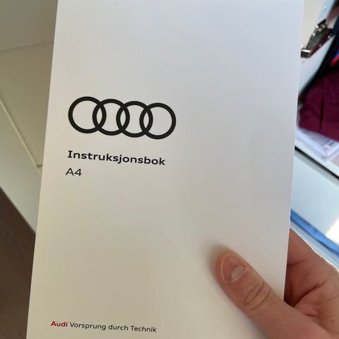 Audi A4 B9 instruksjonsbok