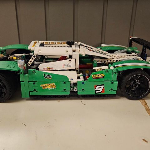 Lego Technic 42039 Race car