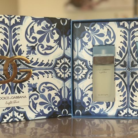 Dolce & Gabbana Light Blue Pour Femme Gift Set 25 ml