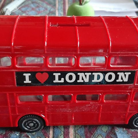 Grisebank London buss
