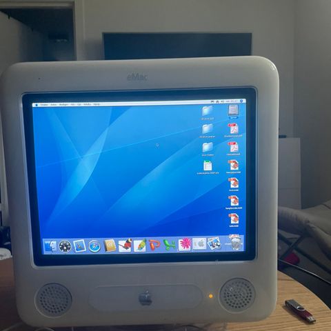 Apple Emac