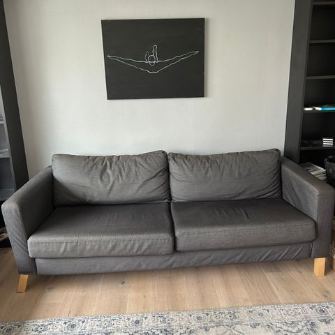 2 x 3-seters Karlstad sofa gis bort