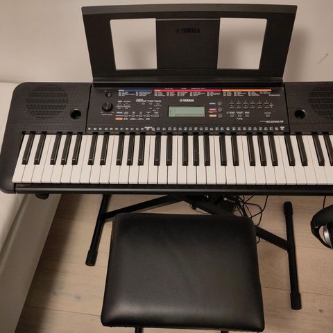 Keyboard Yamaha PSR-E263