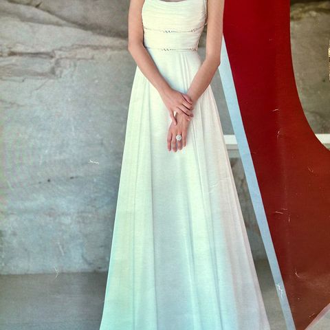 Ny Italiensk designer brudekjole med Swarovski krystaller
