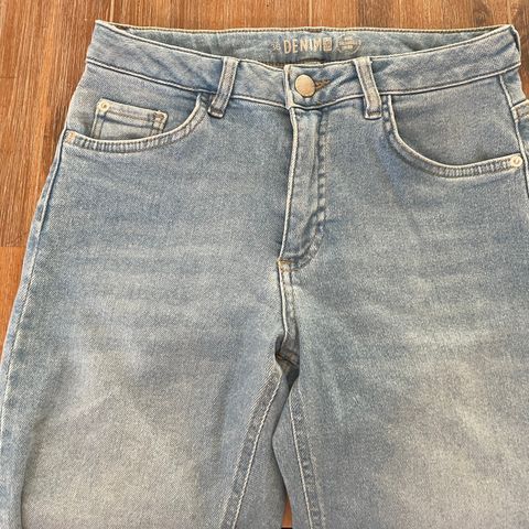 Ubrukt jeans 36