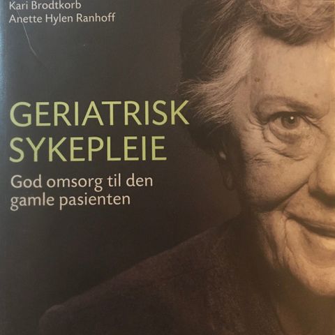 Nye og pent brukte Sykepleiebøker fra 50 kr