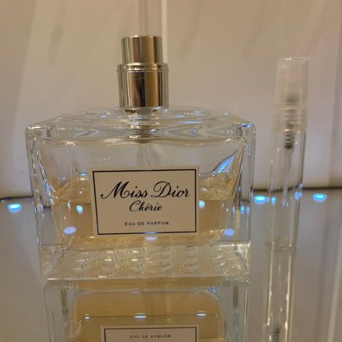 Miss Dior Chérie EDP 5 ml EDP parfymeprøver/dekanter/samples glassflasker