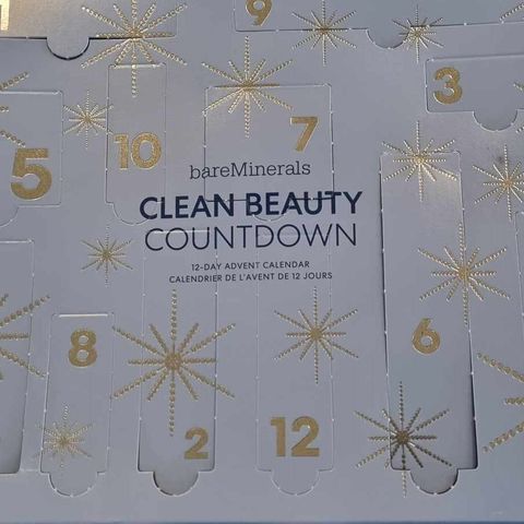bareMinerals Clean Beauty Countdown 12-Piece Advent Calendar Bud mottas