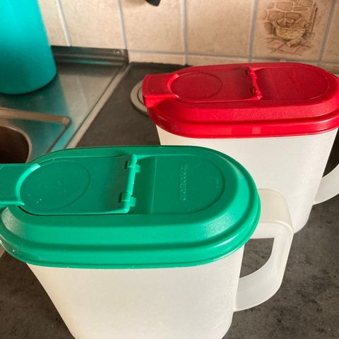 Tupperware oppbevaring kanne