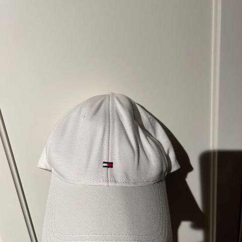 Tommy Hilfiger caps