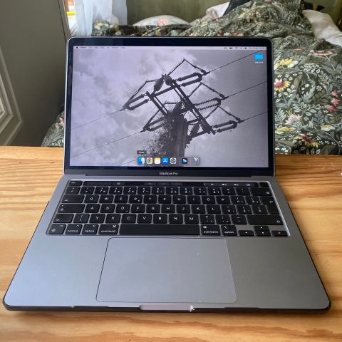 MacBook 13’’ 2020 M1 PRO, 16GB, 2TB