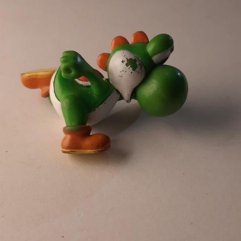 Yoshi figur - Nintendo 2008