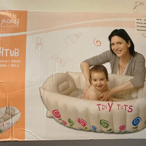 Oppblåsbart badekar til baby