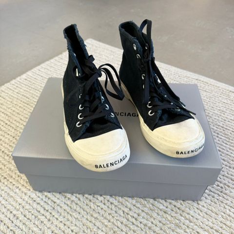 Balenciaga Paris High Top sneakers dame strl 38