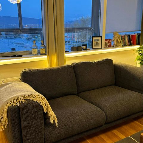 Stødig IKEA sofa