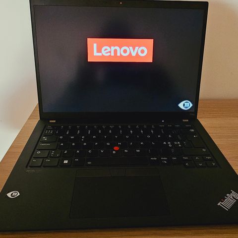 Lenovo Thinkpad T14s laptop