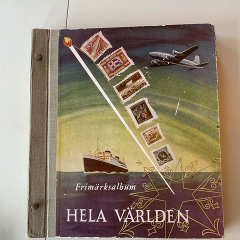 Vintage Frimerkealbum fra 40-50 tall. Ca.650 frimerker og plass til over 5.000