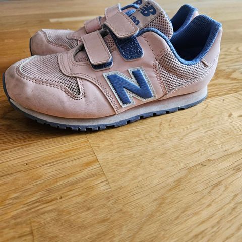 New balance sko str 30