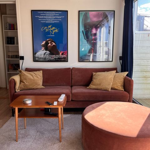 Sofa 2,5 seter + puff Ø90 (home and cottage)
