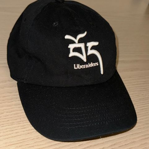 Liberaiders, Black Cap