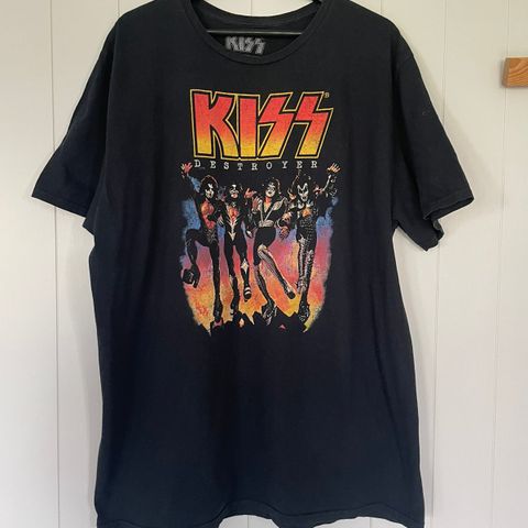 Kiss t-shirt