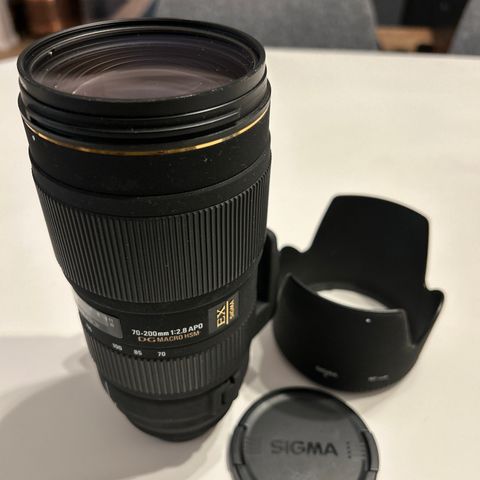Sigma 70-200mm 1:2.8 APO DG macro HSM til Nikon
