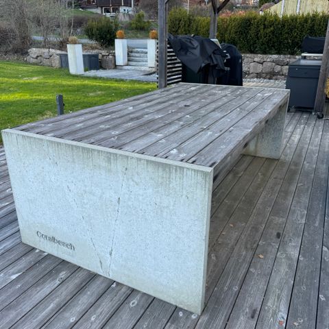 Kebony - betong hagebord, 220 x 120 ca