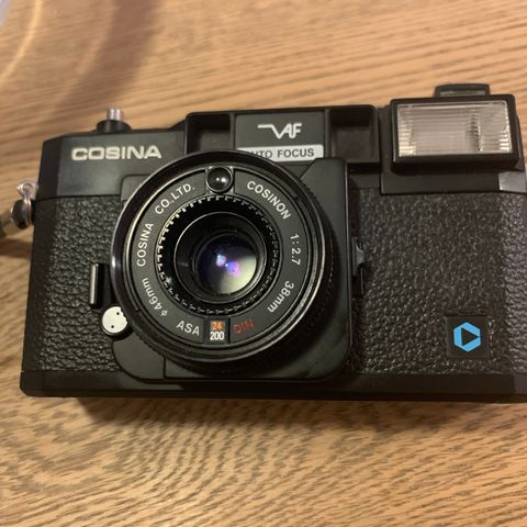 Cosina AF - analog kamera med autofokus