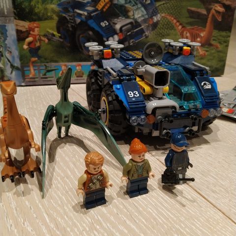 Lego Jurassic World, Gallimimus and Pteranodon Breakout/ 75940