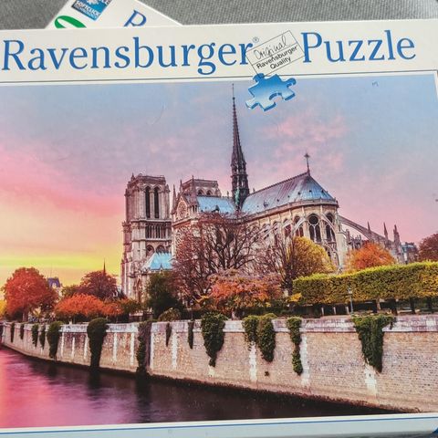 Ravensburger puslespill 1500 brikler