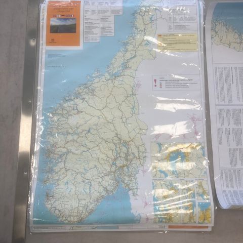 Norgeskart laminert stort