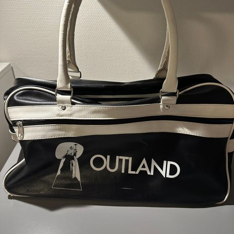 Outland duffelbag