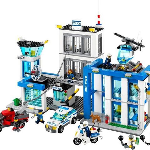Lego Politi stasjoner. 2 store sett