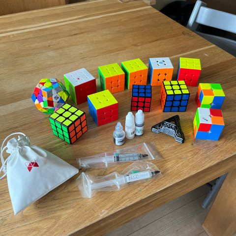 Rubiks kuber m/ekstra