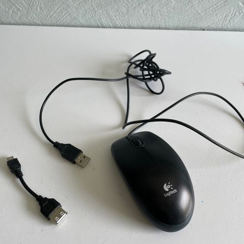 PC mus og samsung lader