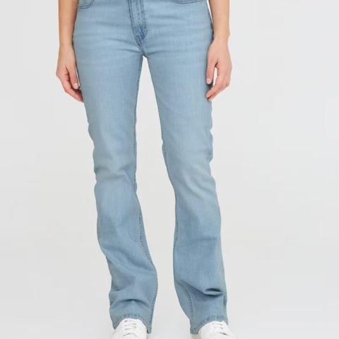Jeans, lys bukse selges