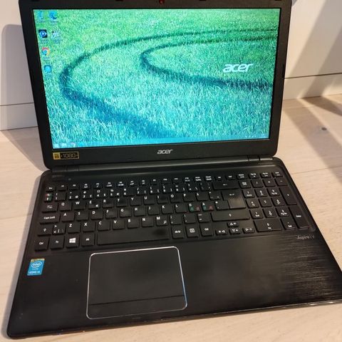 Acer Aspire V5-561G notebook