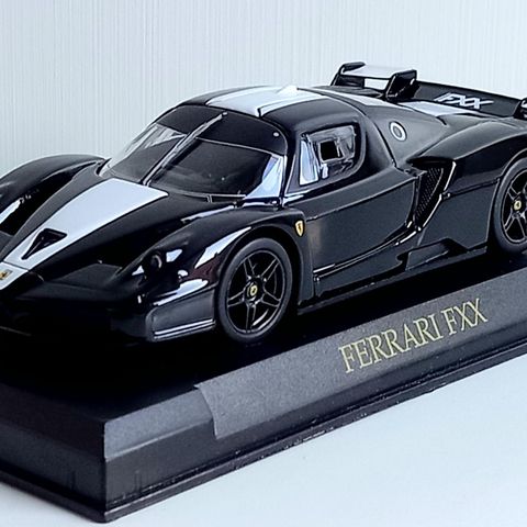 1:43 Ferrari FXX