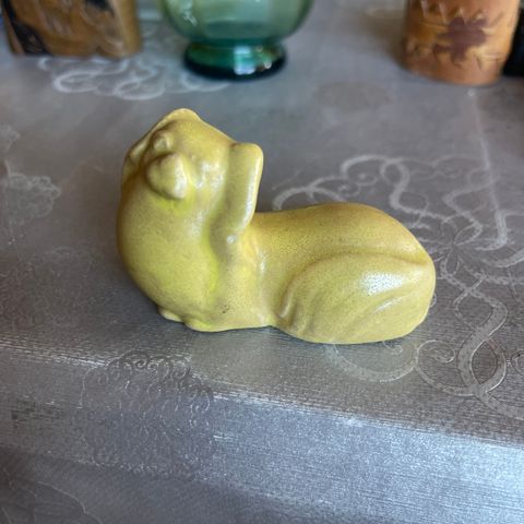 Gammel hundefigur