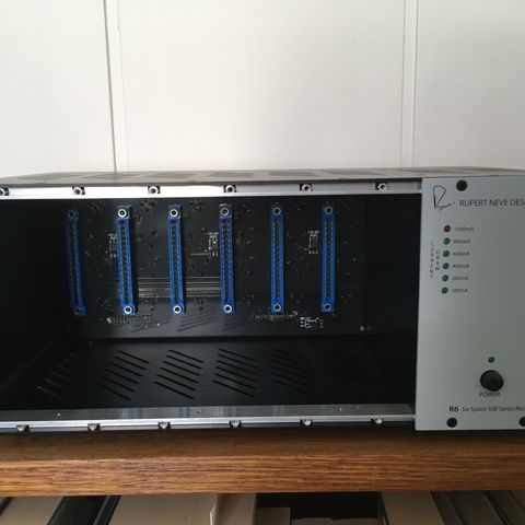 Rupert Neve R6 500 series rack