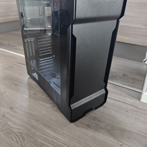 Phanteks evolve x svart. 2500 ny