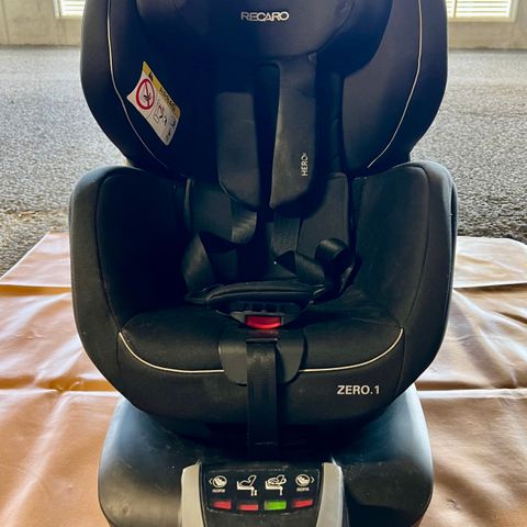 Recaro Zero 1 i-Size (inkl. Isofix base)