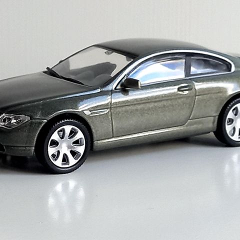 1:43 BMW 6 Series