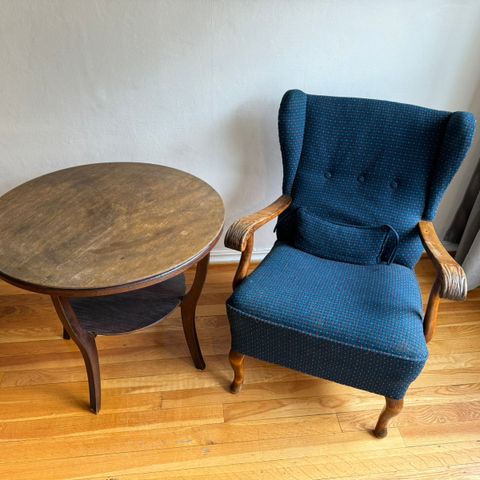 Vintage stol og røykebord med kobberplate