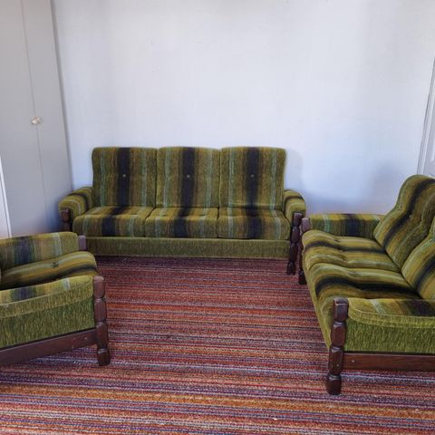 Kjempestilig sofa fra 70/80- tallet
