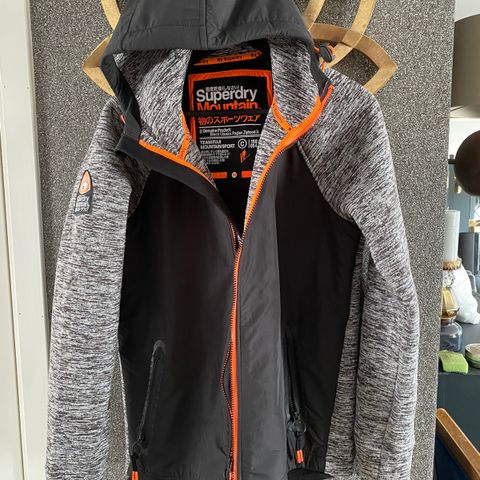 Superdry jakke str M