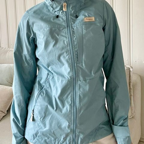 Bergans - Nordmarka Leaf Light Wind Jacket Women